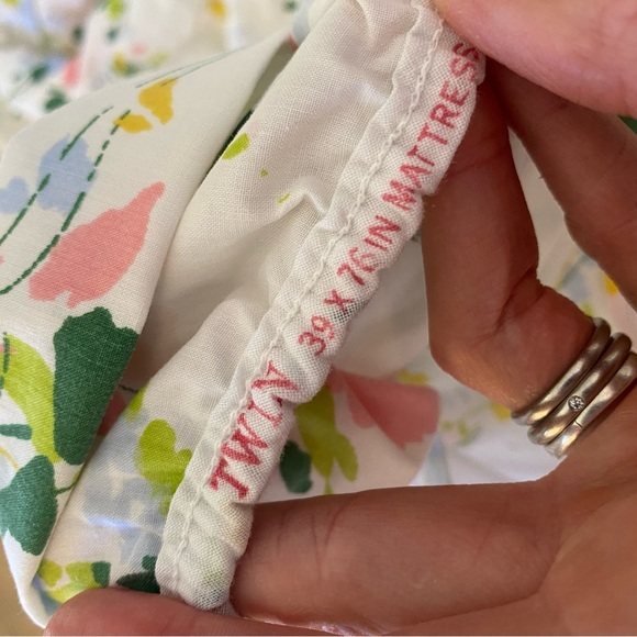 Cannon Vintage 1980s Floral Twin Bed Sheet And Fitted Sheet - Picture 4 of 5